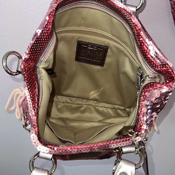 Coach poppy disco pink bag and pouch - Picture 2 of 5